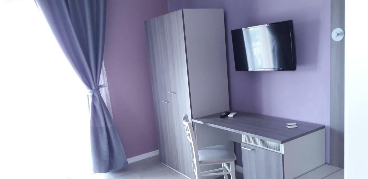 Borgo Palombaio 2 Bed & Breakfast Katanya Dış mekan fotoğraf