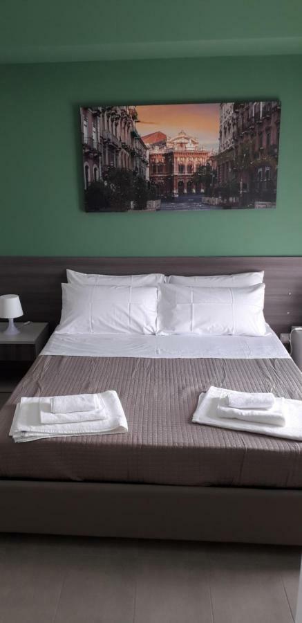 Borgo Palombaio 2 Bed & Breakfast Katanya Dış mekan fotoğraf